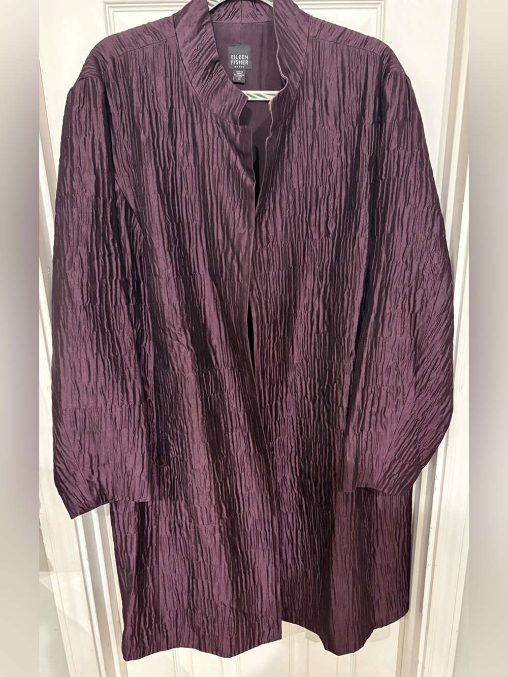 EILEEN FISHER TOPPER SILK COAT  in Deep rich Eggplant sz 2X has pockets & lined